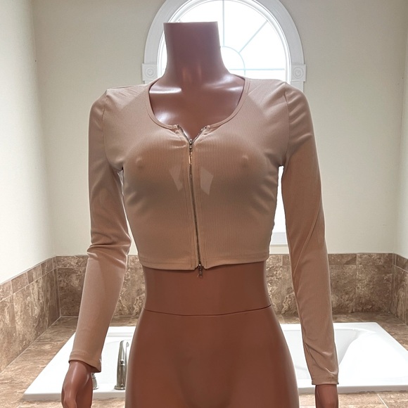 “My Kind” Tan Long Sleeve Zip Top. Size S. Great Fit! - Picture 1 of 3